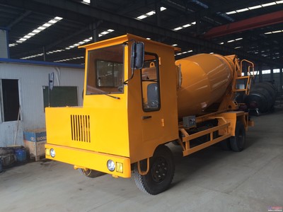 4-6方混凝土搅拌车 隧道乡村修路的“移动搅拌站”